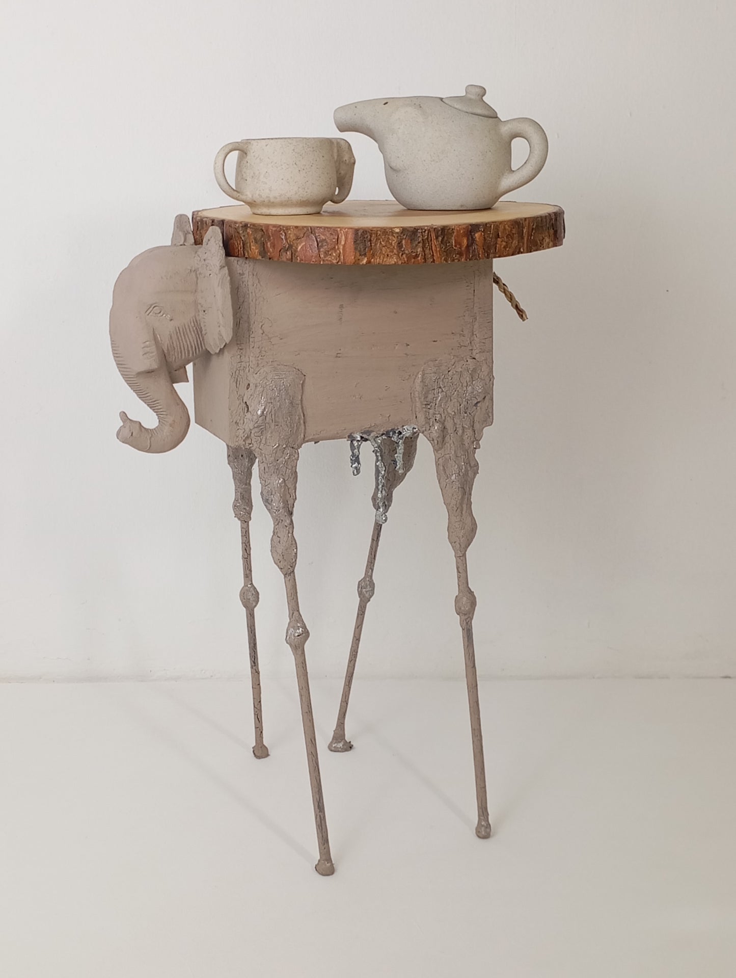 Coffee Table Author’s Side Table “Dali Elephant” โต๊ะกาแฟงานศิลป์ “ช้างดาลี”