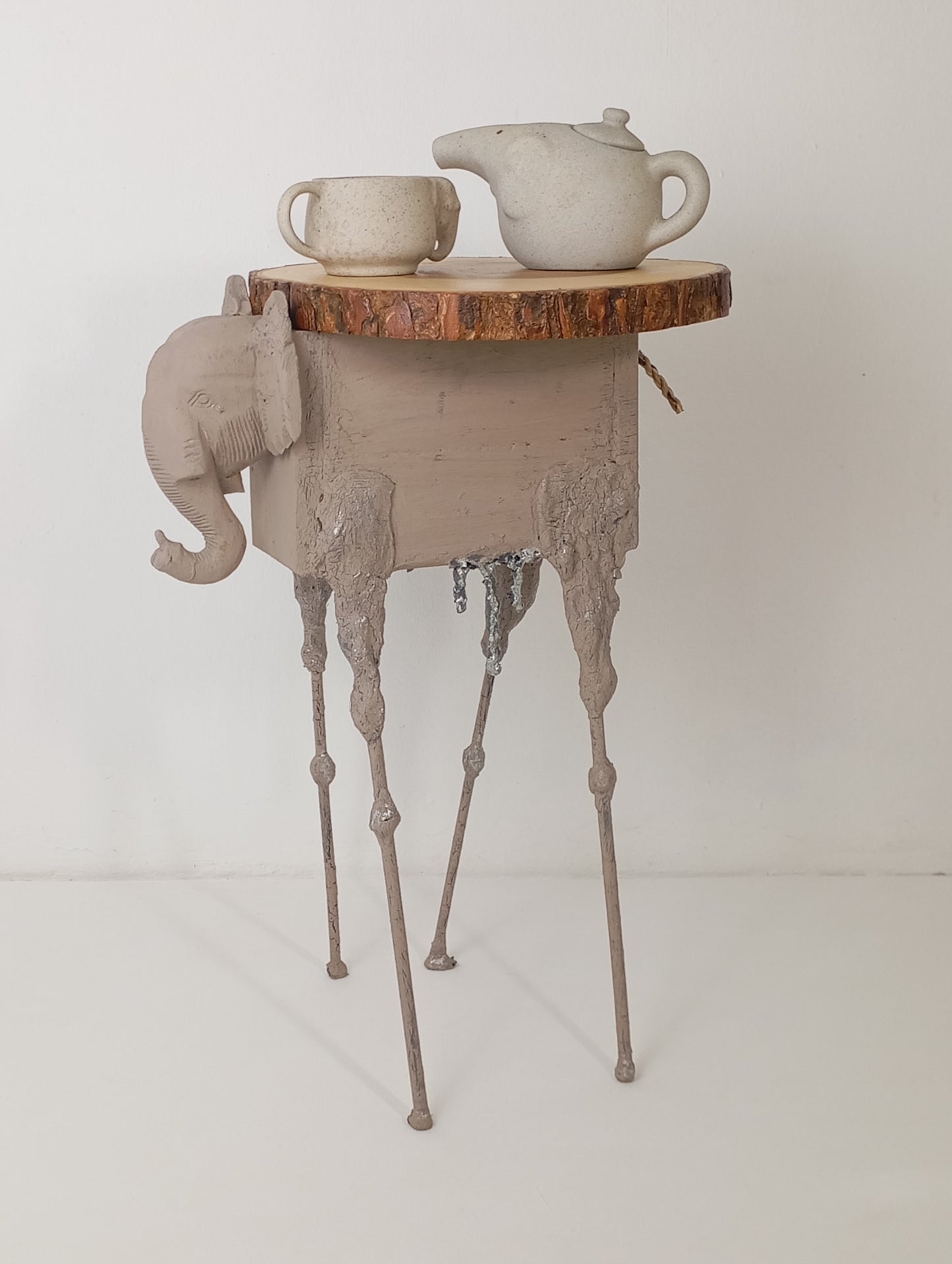 Coffee Table Author’s Side Table “Dali Elephant” โต๊ะกาแฟงานศิลป์ “ช้างดาลี”
