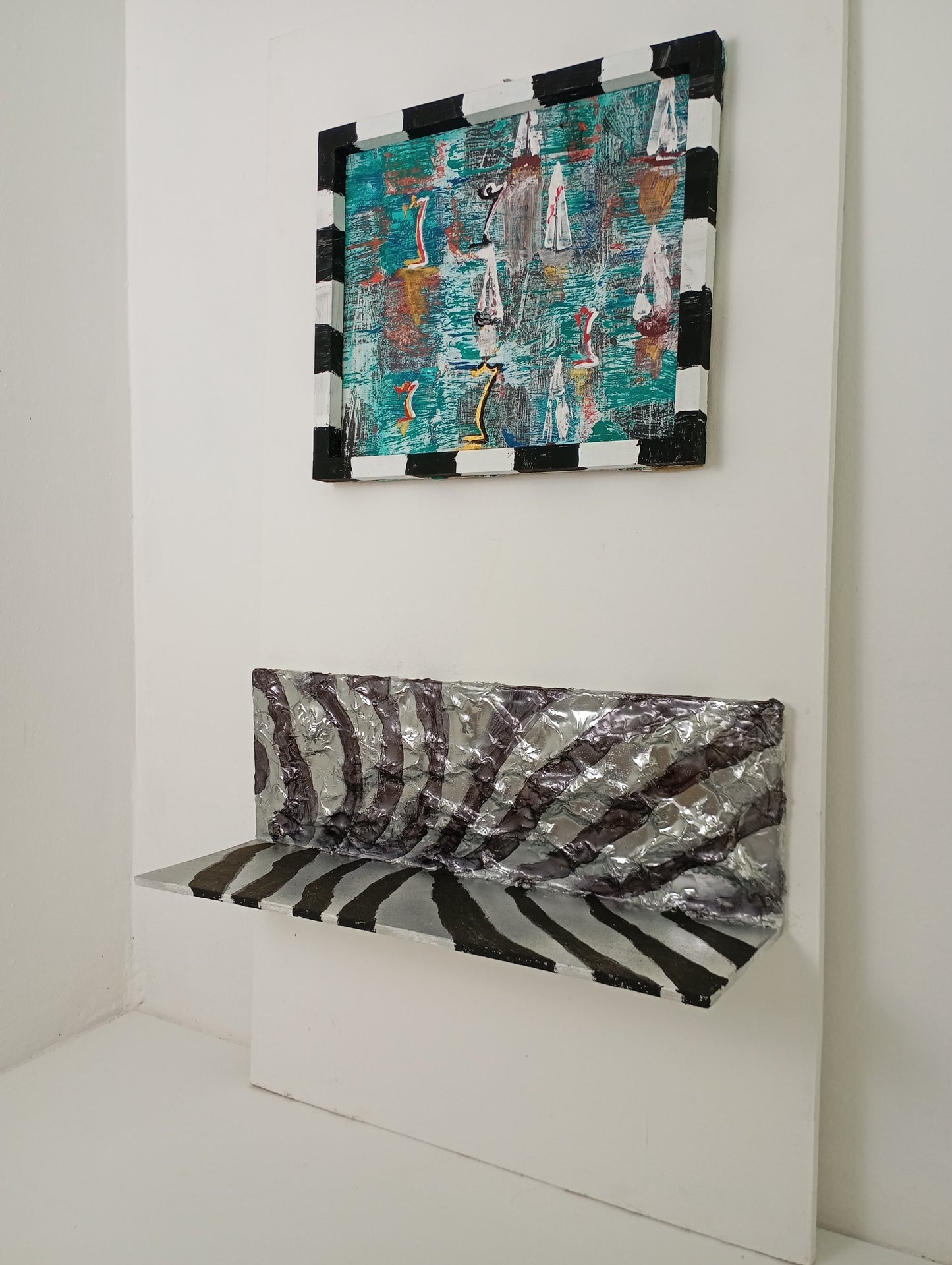 Shelf and Picture Art Set Shelf and Picture "Zebra" ชุดศิลปะ ชั้นวางและรูปภาพ "ม้าลาย"