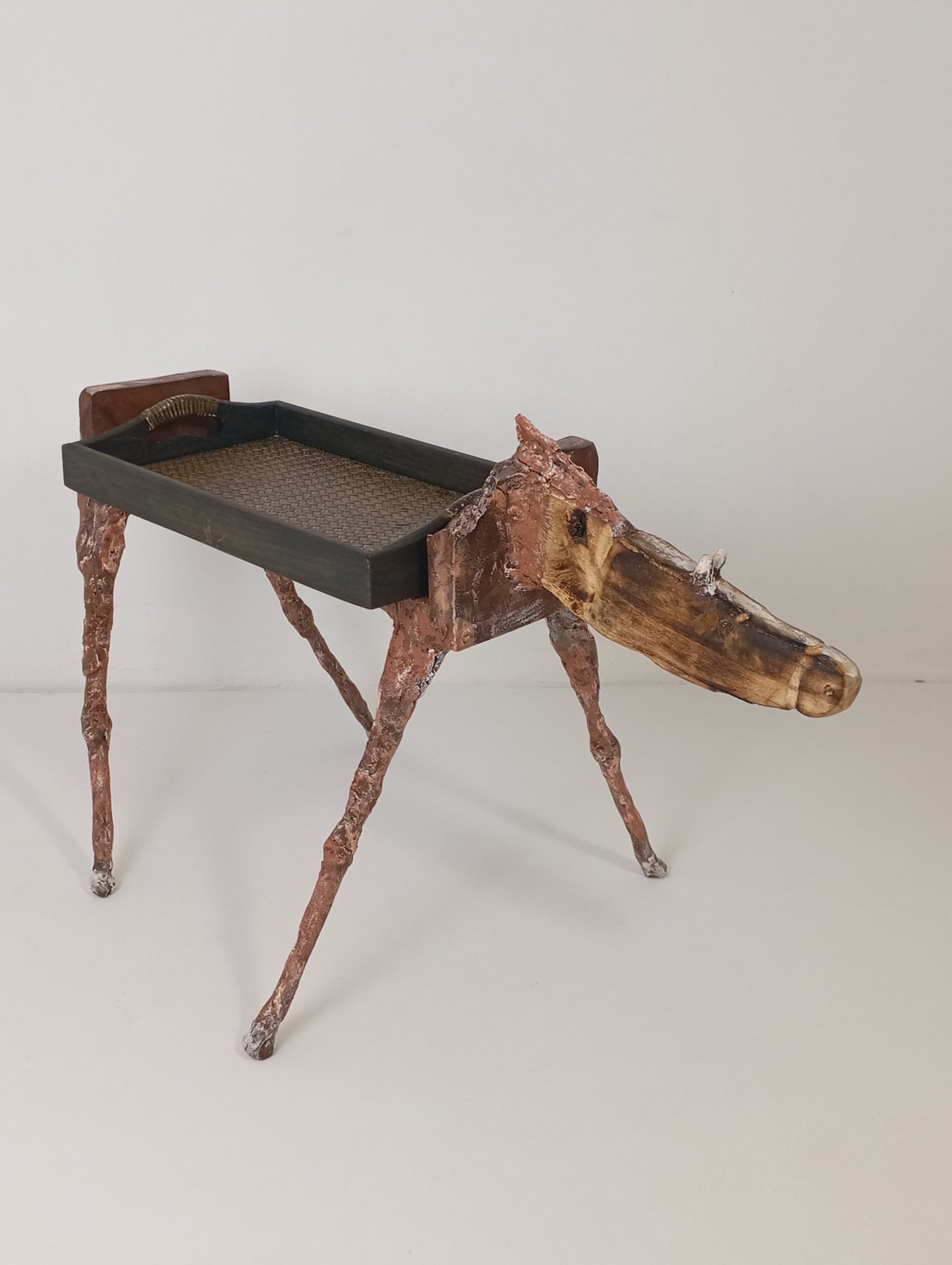 Coffee Table Handcrafted Horse-Shaped Art Table Made of Wood and Metal โต๊ะศิลปะทรงม้ามือทำจากไม้และโลหะ
