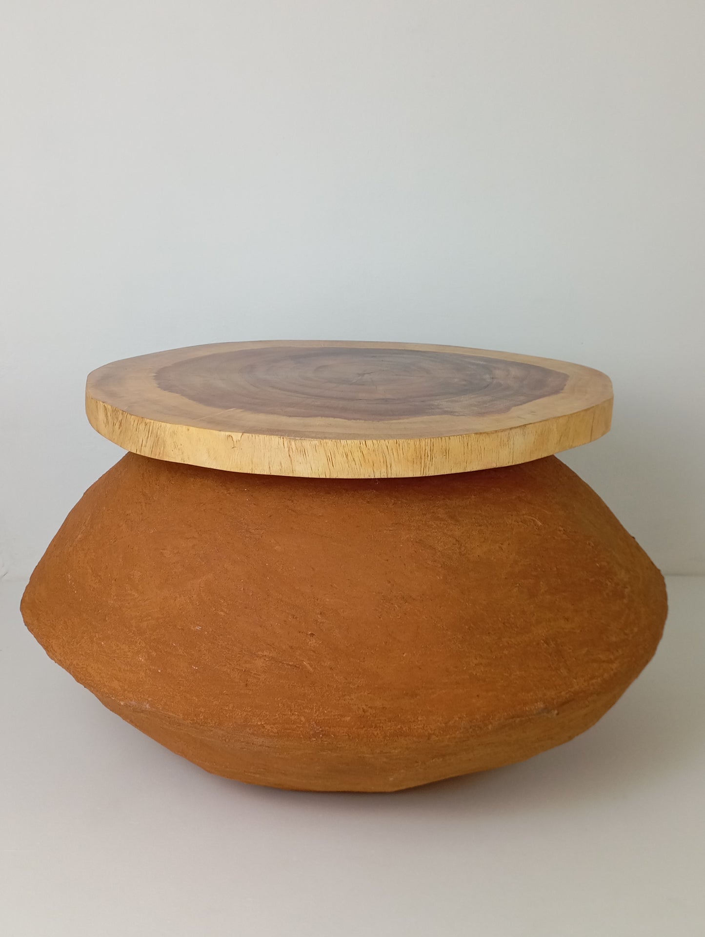 Coffee Table Unique Designer Coffee Table “Flying Saucer” โต๊ะกาแฟดีไซน์ล้ำ “จานบิน”