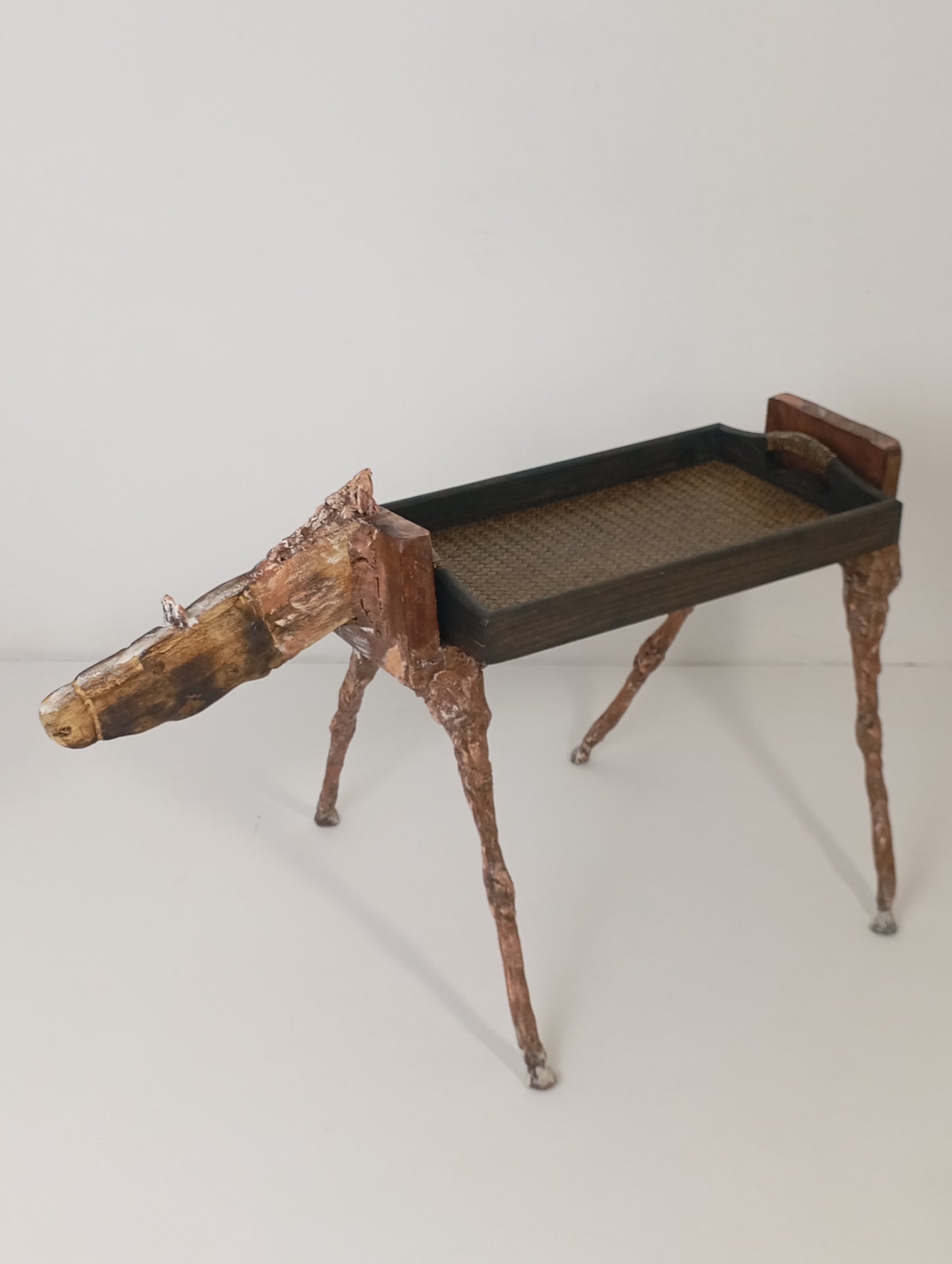 Coffee Table Handcrafted Horse-Shaped Art Table Made of Wood and Metal โต๊ะศิลปะทรงม้ามือทำจากไม้และโลหะ
