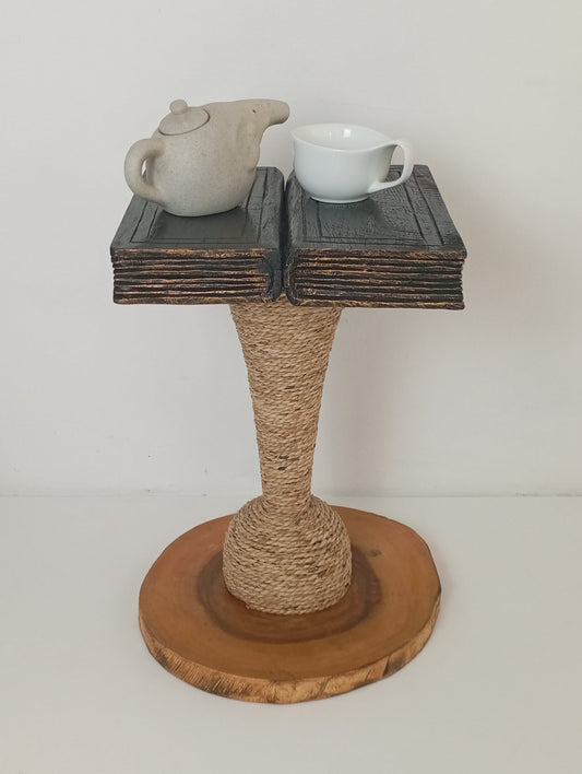 Coffee Table Art Book-Shaped Side Table โต๊ะข้างรูปหนังสือสุดเก๋