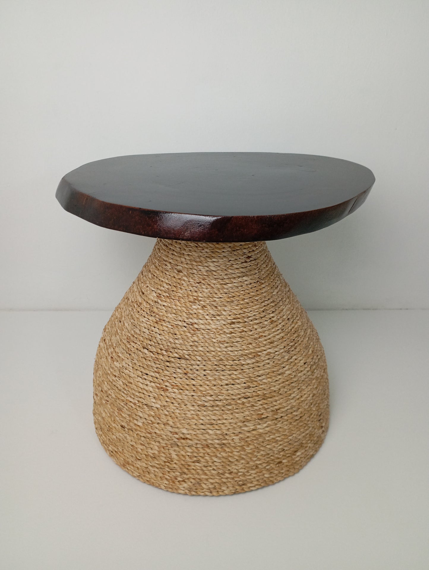 Coffee Table with Rattan Base and Black Lacquered Wooden Top โต๊ะกาแฟดีไซน์พิเศษ ฐานหวายพร้อมหน้าไม้เคลือบแลคเกอร์สีดำ