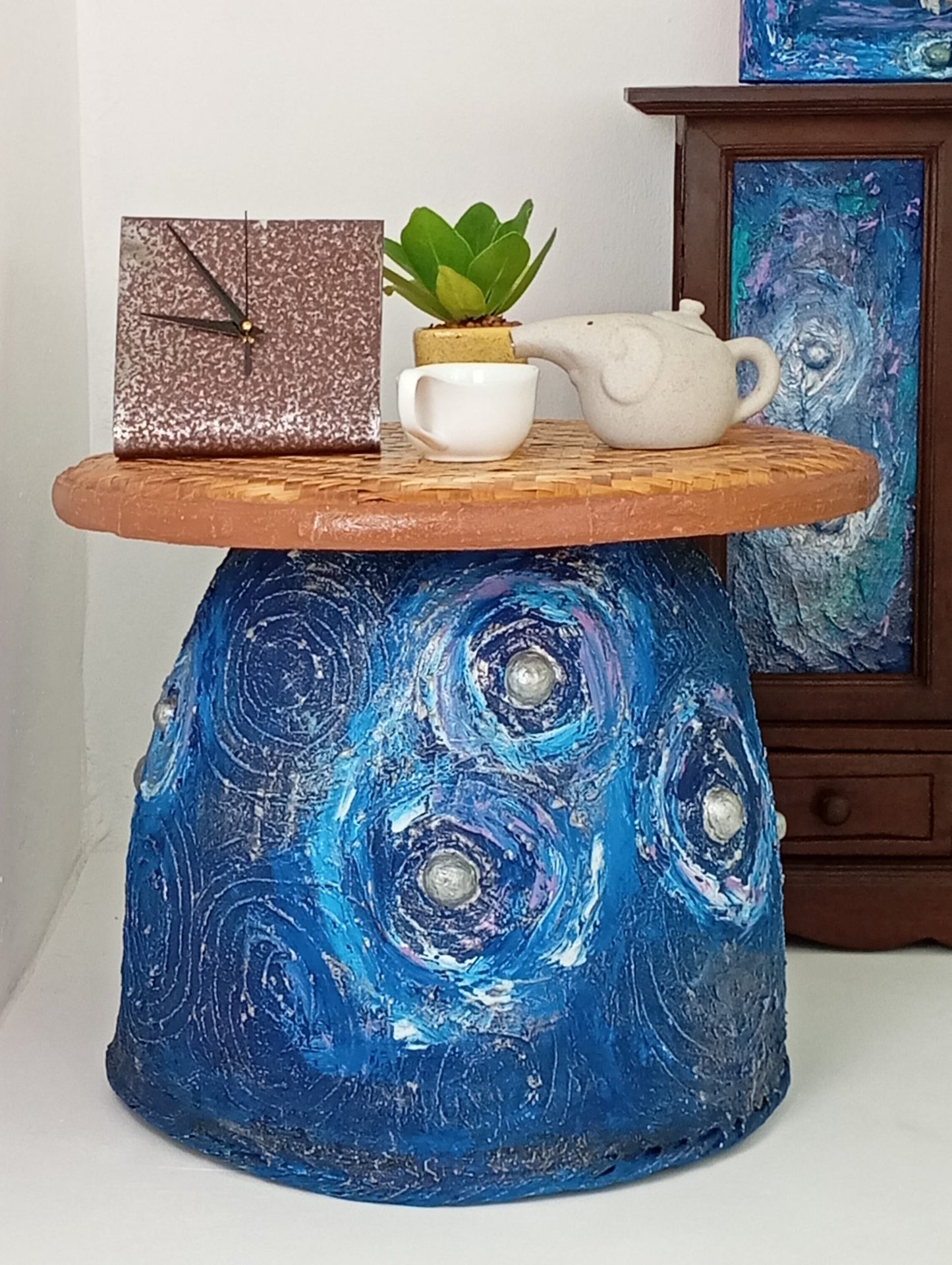 Coffee Table “Starry Sky” โต๊ะกาแฟดีไซน์พิเศษ “ท้องฟ้าเต็มไปด้วยดวงดาว”