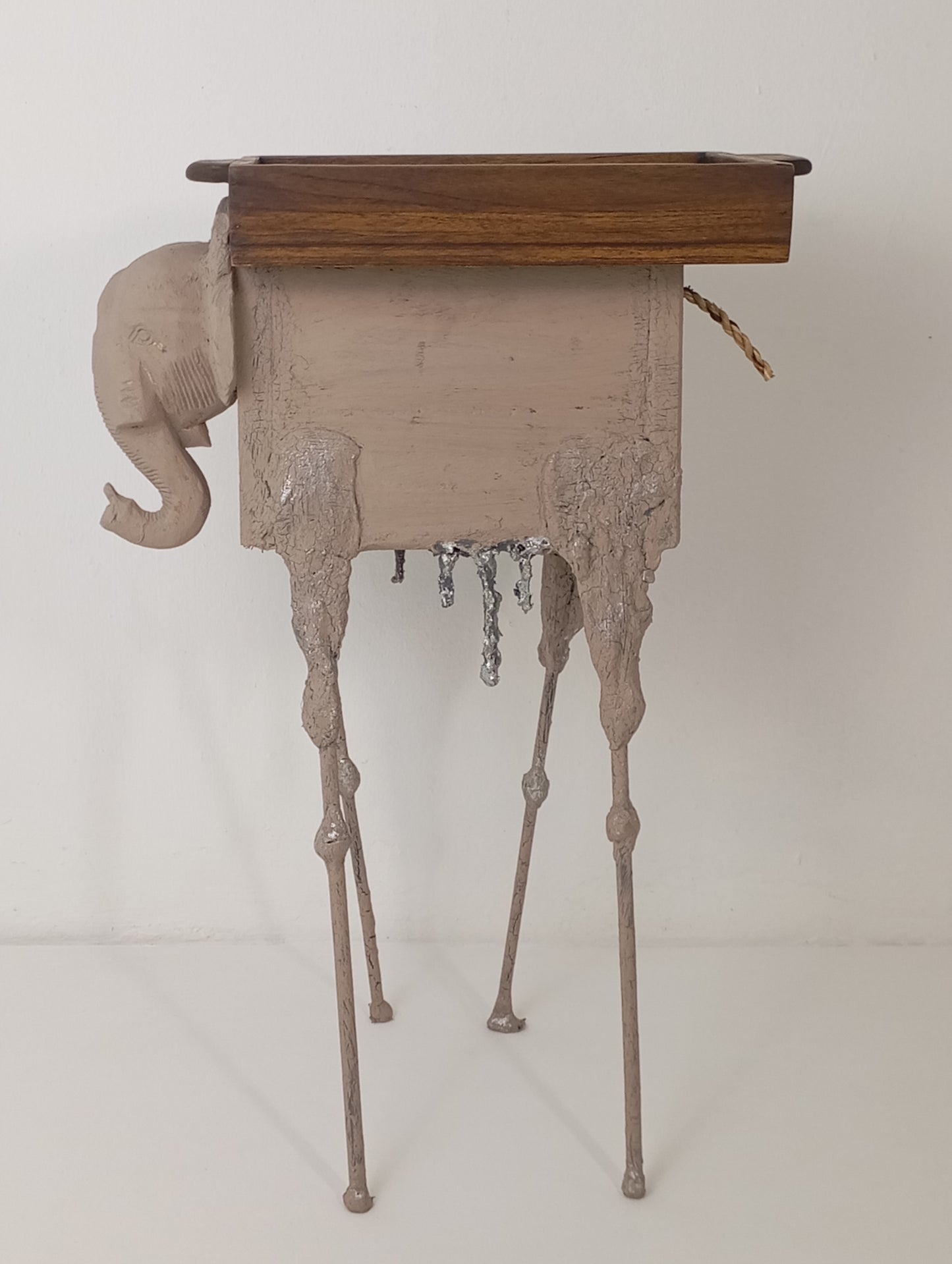 Coffee Table Author’s Side Table “Dali Elephant” with Tray-Shaped Top โต๊ะกาแฟงานศิลป์ “ช้างดาลี” พร้อมท็อปถาด