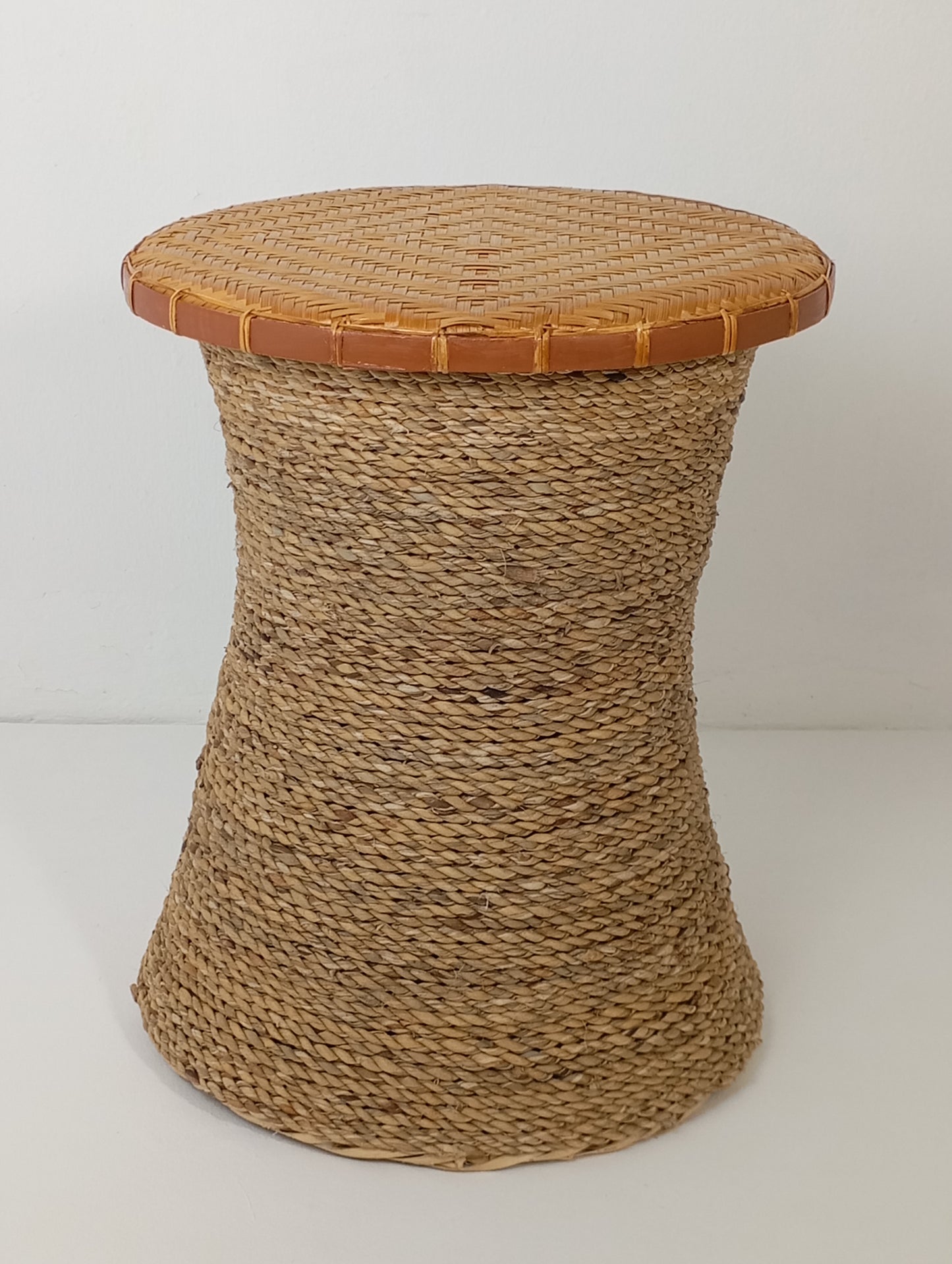 Coffee Table Rattan Side Table with Woven Bamboo Top โต๊ะกาแฟหวายและไม้ไผ่พร้อมพื้นโต๊ะสาน