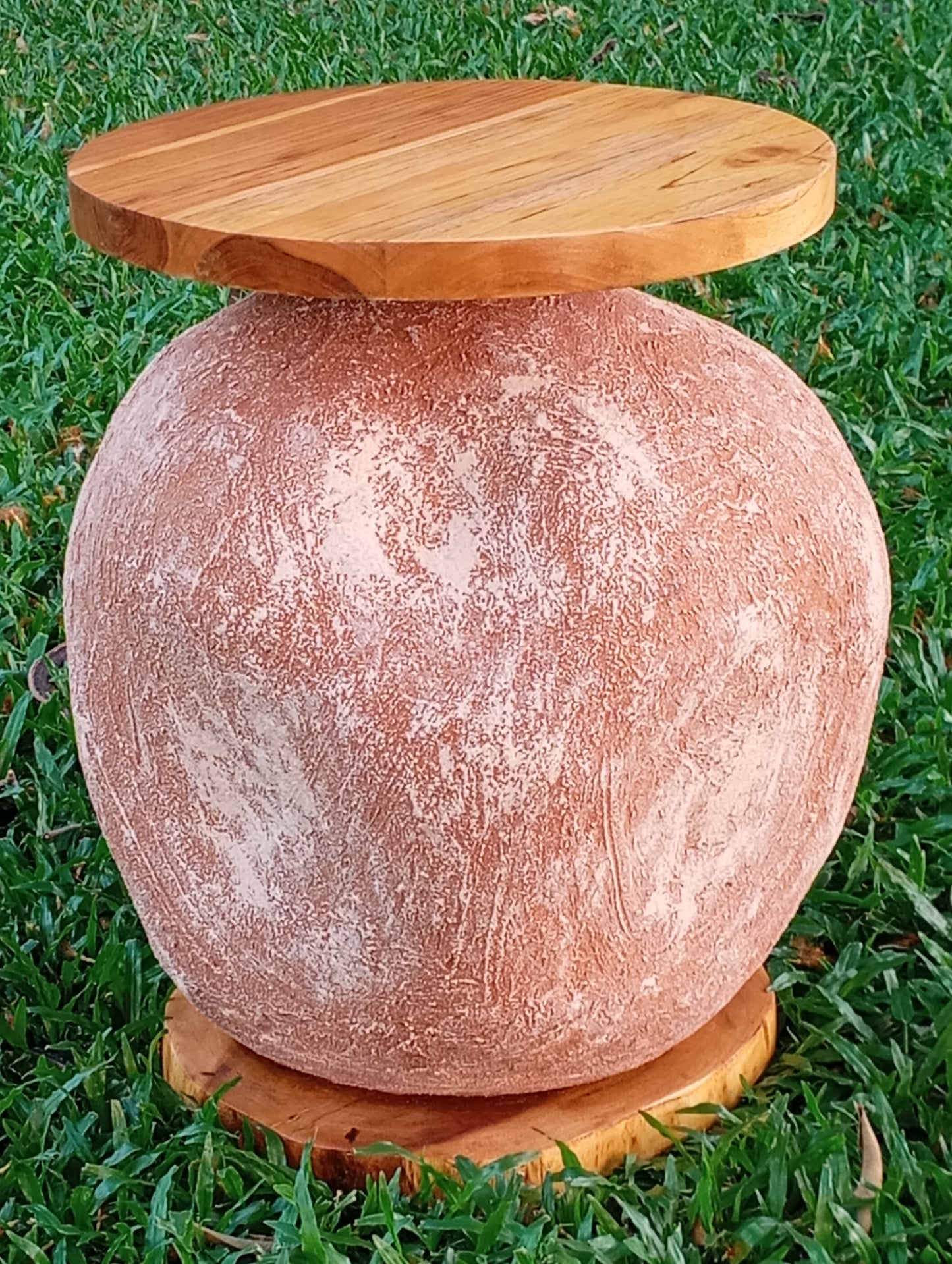 Coffee Table Art Designer Coffee Table "My Bred" โต๊ะกาแฟศิลปะ "ขนมปัง"