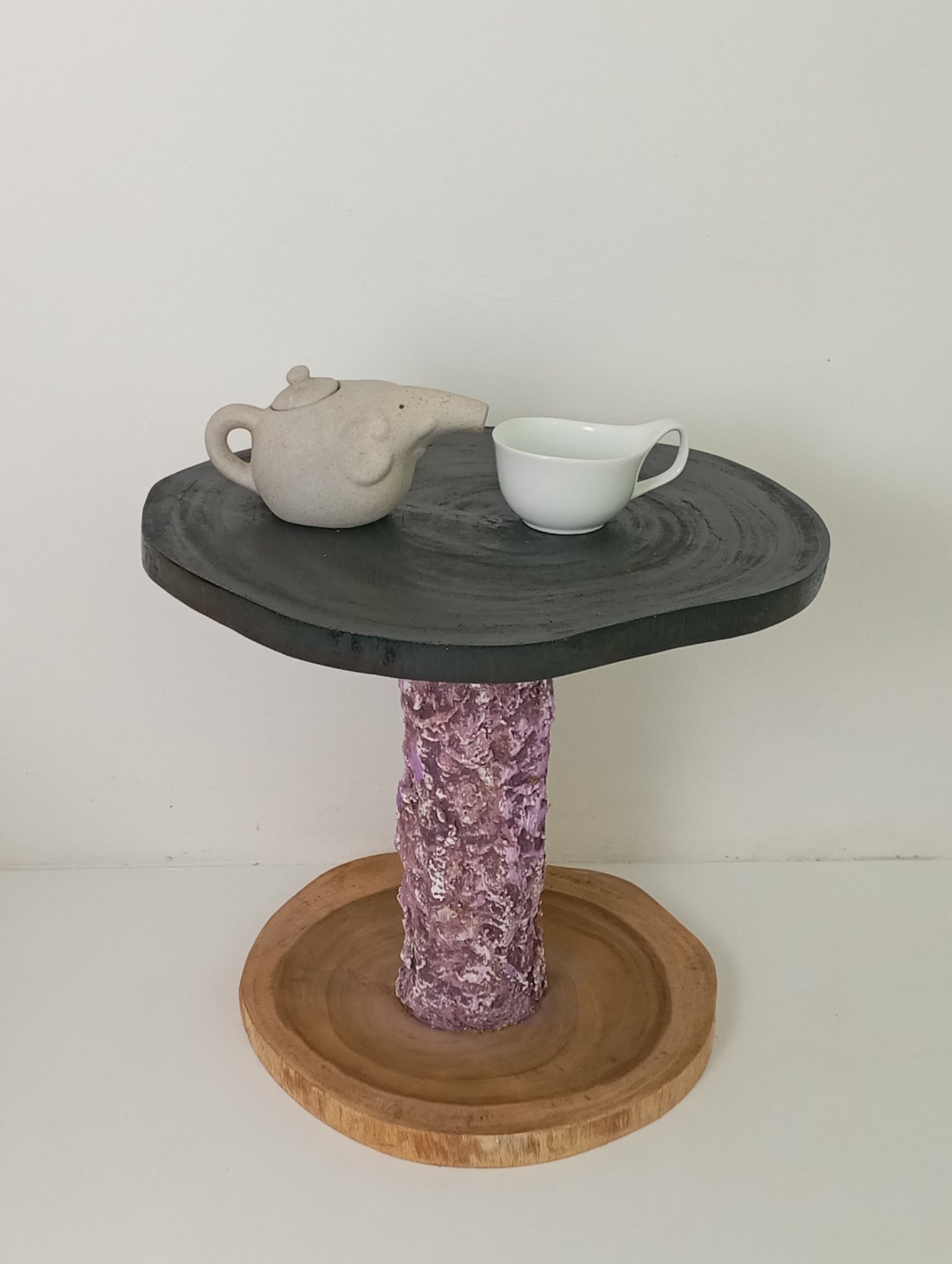 Coffee Table Art with Original Violet Leg โต๊ะกาแฟศิลปะ