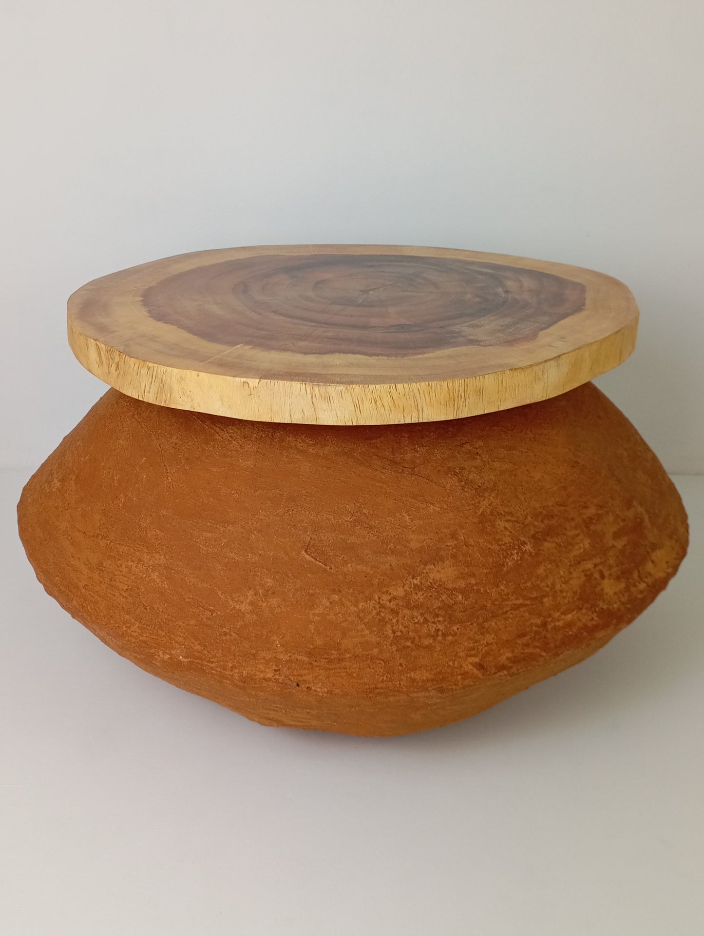 Coffee Table Unique Designer Coffee Table “Flying Saucer” โต๊ะกาแฟดีไซน์ล้ำ “จานบิน”