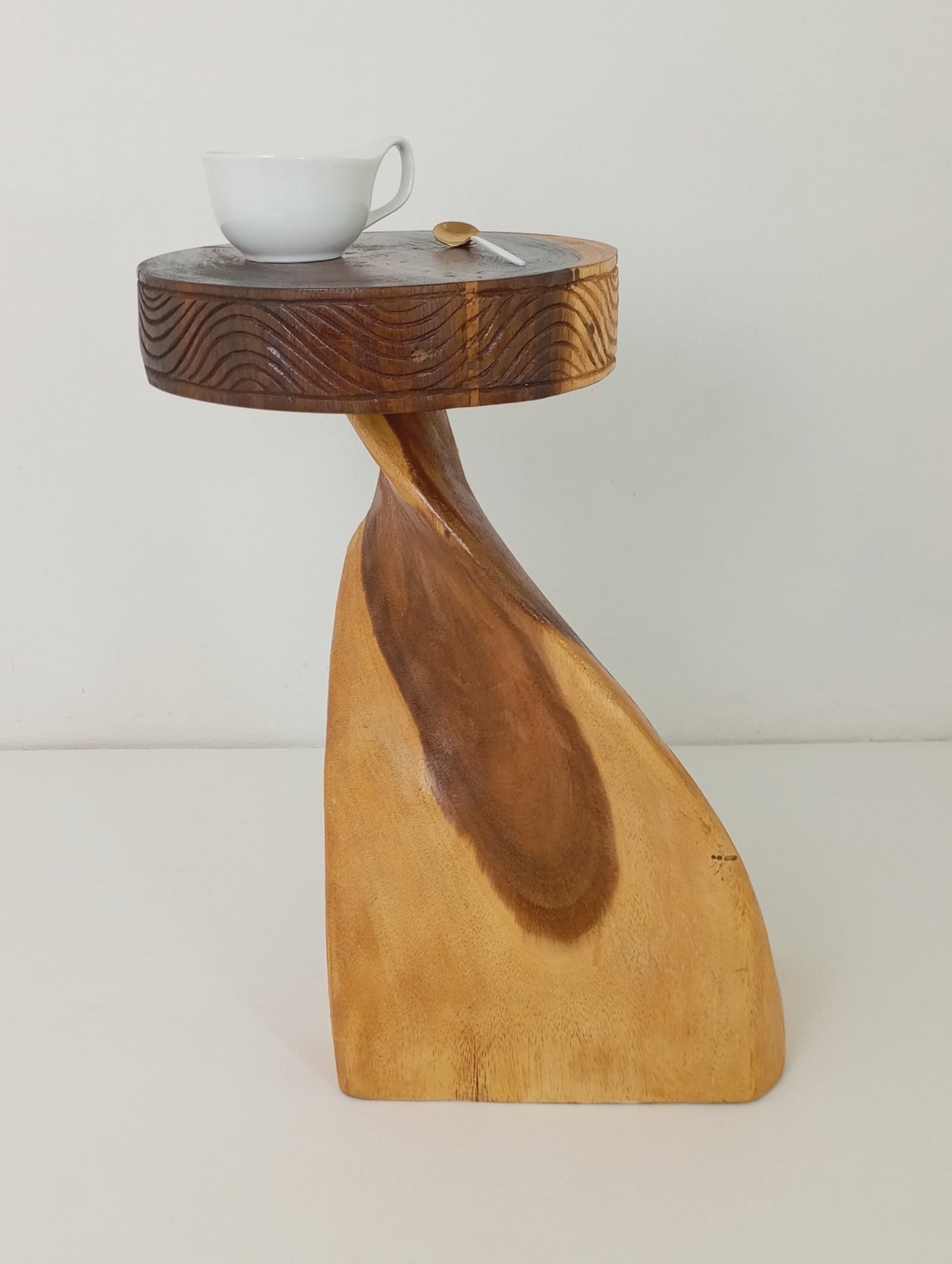 Coffee Table Side Table  Asymmetrical Solid Wood Coffee Table โต๊ะกาแฟอาร์ต
โต๊ะข้าง โต๊ะกาแฟไม้เนื้อแข็งทรงไม่สมมาตร