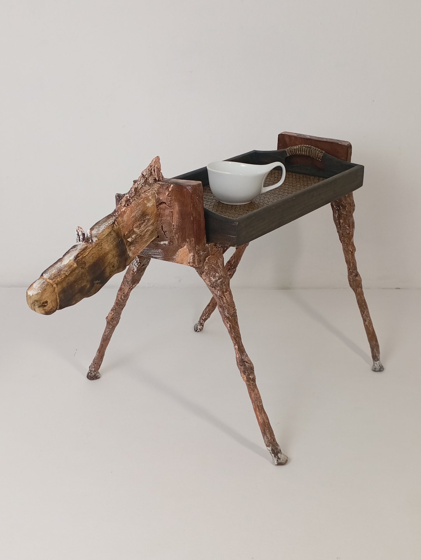 Coffee Table Handcrafted Horse-Shaped Art Table Made of Wood and Metal โต๊ะศิลปะทรงม้ามือทำจากไม้และโลหะ