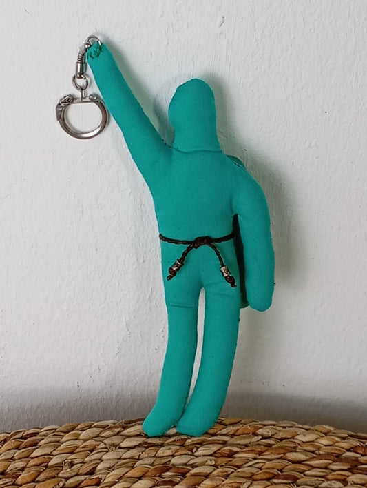 Fabric Angel Keychain — a symbol of protection and good luck พวงกุญแจ “นางฟ้า” ผ้าทำมือ — สัญลักษณ์แห่งการปกป้องและความโชคดี