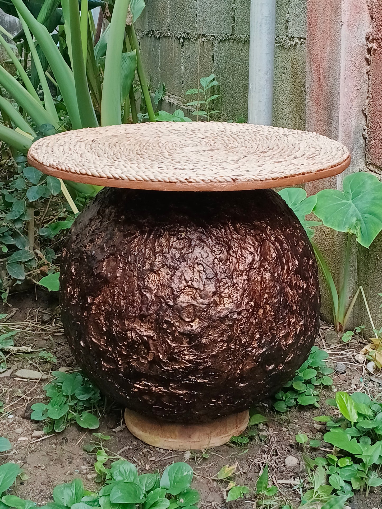 Coffee Table Art Designer Side Table "Copper Sphere" โต๊ะกาแฟศิลปะ "ทรงกลมทองแดง"